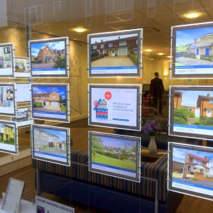 UK Housing Market Slowdown Affects Estate Agency  