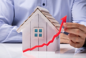 House Price Growth Moves Forward Slightly during the Month of August